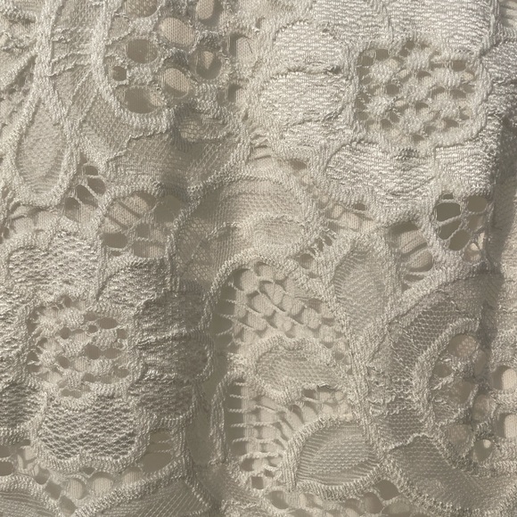 Robbie Bee Ivory Lace Long Sleeve Dress - Picture 6 of 8